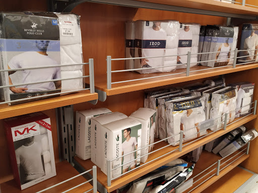 Department Store «T.J. Maxx», reviews and photos, 124 Danbury Rd, New Milford, CT 06776, USA