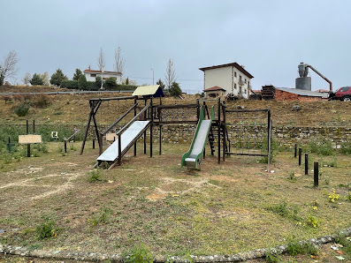 Parque Infantil Municipal de Orihuela del Tremedal. Prol. C. Sta. Lucía, 2, 44366 Orihuela del Tremedal, Teruel, España