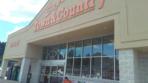 Grocery Store «Town & Country Supermarket», reviews and photos, US-160, Doniphan, MO 63935, USA