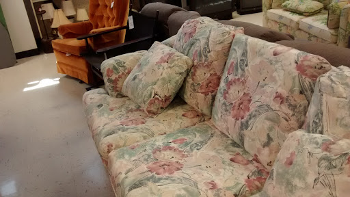 Thrift Store «Goodwill of North Georgia: Snellville Store and Donation Center», reviews and photos, 2340 Ronald Reagan Pkwy, Snellville, GA 30078, USA