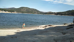 Foto di Zona de bano del embalse area servizi