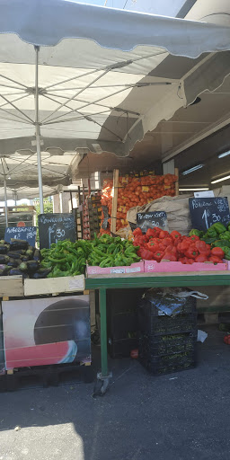 Marchands de fruits et légumes écologiques Marseille