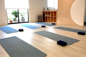 跟凱莎練瑜伽 Practice Yoga with Keisha-瑜伽教室(北投士林瑜伽/台北私人瑜伽/天母瑜伽/芝山瑜伽) image