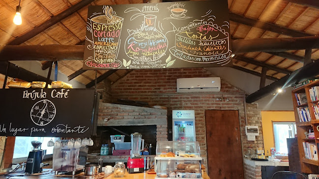 Brújula Café - Cafetería