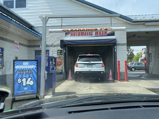 Red Rhino Car Wash en Bensalem