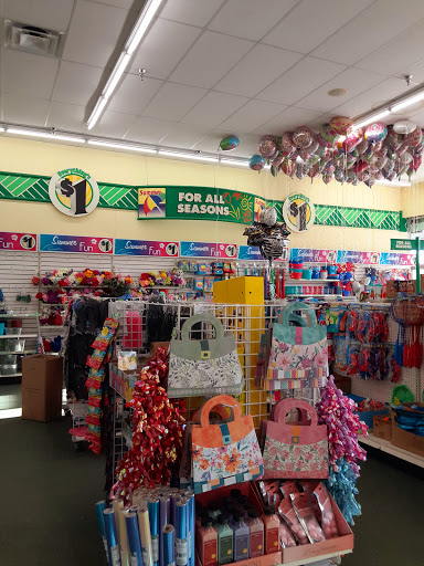 Dollar Store «Dollar Tree», reviews and photos, 290 Saratoga Rd, Glenville, NY 12302, USA