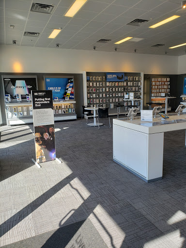 Cell Phone Store «AT&T Authorized Retailer», reviews and photos, 99 Eglin Pkwy NE #1a, Fort Walton Beach, FL 32548, USA