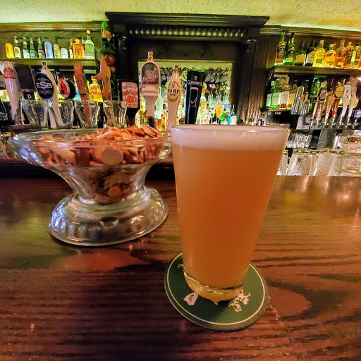 Shopping Mall «Village Centre», reviews and photos, 776 Walker Rd, Great Falls, VA 22066, USA