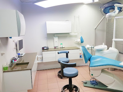 DR ANSELMI JEAN-MICHEL - dentiste à Marseille 13è à Marseille