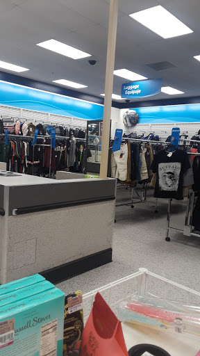 Clothing Store «Ross Dress for Less», reviews and photos, 2525 NE 10th Ct, Homestead, FL 33033, USA