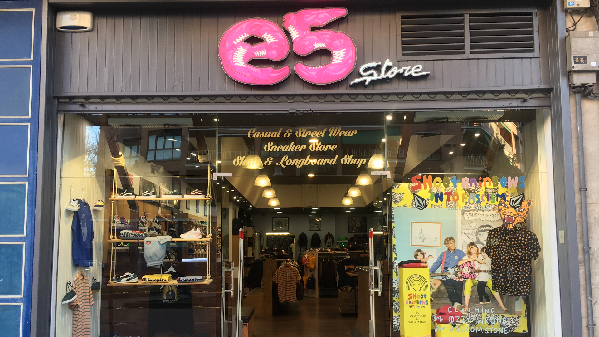 e5 store