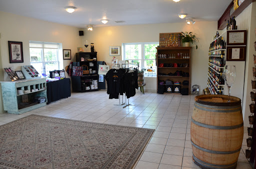 Winery «Summerset Winery», reviews and photos, 15101 Fairfax St, Indianola, IA 50125, USA