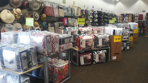 Discount Store «Fallas Discount Stores», reviews and photos, 8354 Pines Blvd, Pembroke Pines, FL 33024, USA