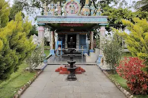 Trimurti Temple And Trimurti Adyatma Mandir image