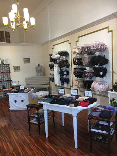 Lingerie Store «A Revelation in Fit», reviews and photos, 3974 Piedmont Ave, Oakland, CA 94611, USA