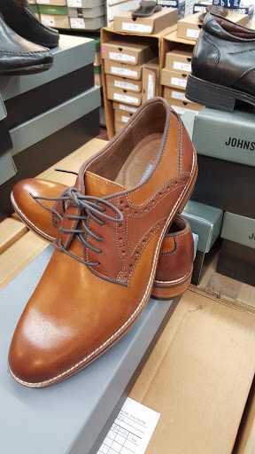 Shoe Store «Bob Jones Shoes», reviews and photos, 1914 Grand Blvd, Kansas City, MO 64108, USA