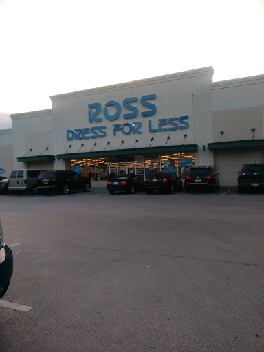 Clothing Store «Ross Dress for Less», reviews and photos, 4943 S Broadway Ave, Tyler, TX 75703, USA