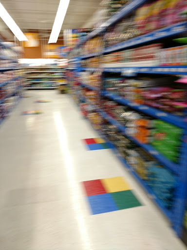 Pet Supply Store «Chow Hound Pet Supplies», reviews and photos, 5265 Northland Dr NE, Grand Rapids, MI 49525, USA