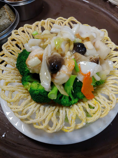 Shopping Mall «Orchard Mall Shopping Center», reviews and photos, 6337 Orchard Lake Rd, West Bloomfield Township, MI 48322, USA