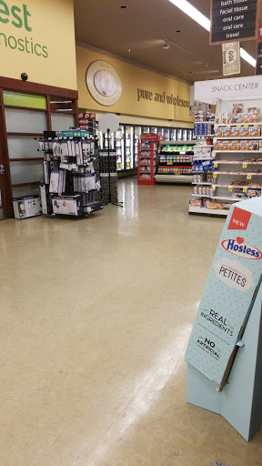 Grocery Store «Safeway», reviews and photos, 3250 Leif Erikson Dr, Astoria, OR 97103, USA