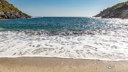 Foto di Koskina 2nd beach con baia piccola