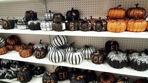 Fabric Store «Jo-Ann Fabrics and Crafts», reviews and photos, 20550 E 13 Mile Rd, Roseville, MI 48066, USA