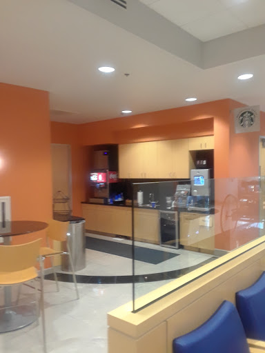 Mercedes Benz Dealer «Mercedes-Benz of Pleasanton», reviews and photos, 5885 Owens Dr, Pleasanton, CA 94588, USA