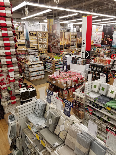 Department Store «Bed Bath & Beyond», reviews and photos, 251 E Main St, Elmsford, NY 10523, USA