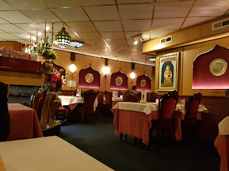 Akbar Indian/Indiaas Restaurant