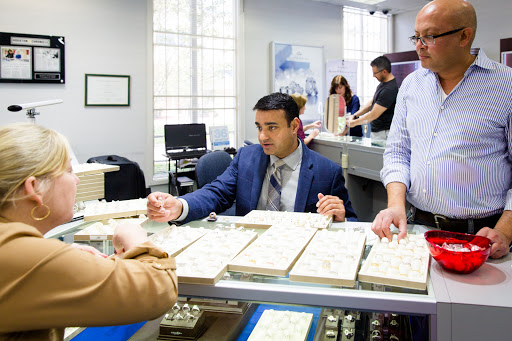 Jewelry Store «Select Jewelers, LLC», reviews and photos, 2221 S Voss Rd, Houston, TX 77057, USA