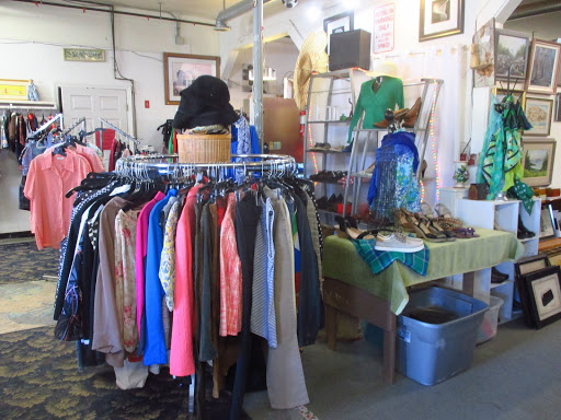 Thrift Store «Exeter Community Thrift Shop», reviews and photos, 96 Epping Rd, Exeter, NH 03833, USA