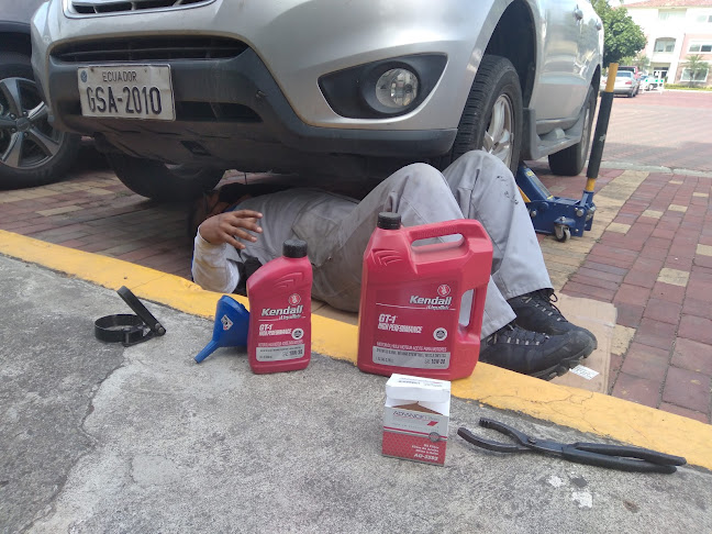 Taller Angelito Vera - Taller de reparación de automóviles