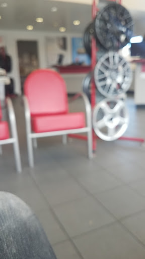 Tire Shop «Discount Tire Store - Murray, UT», reviews and photos, 120 E 4500 S, Murray, UT 84107, USA