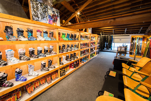 Ski Shop «evo Seattle Store», reviews and photos, 3500 Stone Way N, Seattle, WA 98103, USA