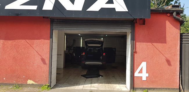 Opinii despre Myjnia Ręczna B&G în Nowe Łagiewniki - Myjnia samochodowa