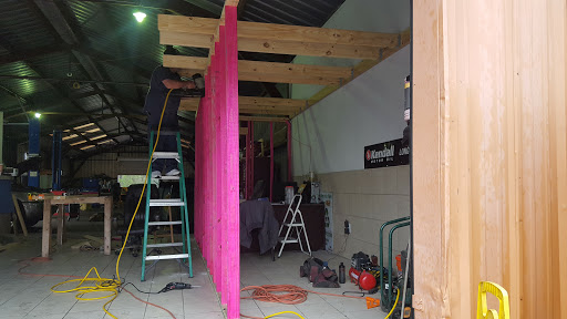 Auto Repair Shop «R & E Auto Repair & 911 auto Windshield», reviews and photos, 930 Rayford Rd, Spring, TX 77386, USA