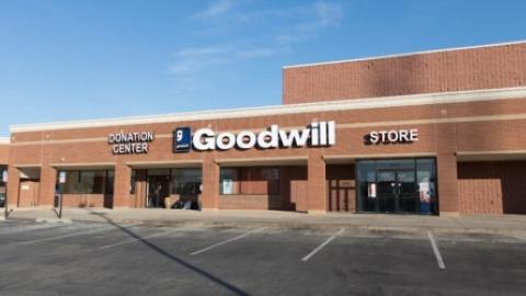Goodwill Store and Donation Center, 8015 Northwest Expy, Oklahoma City, OK 73162, Thrift Store