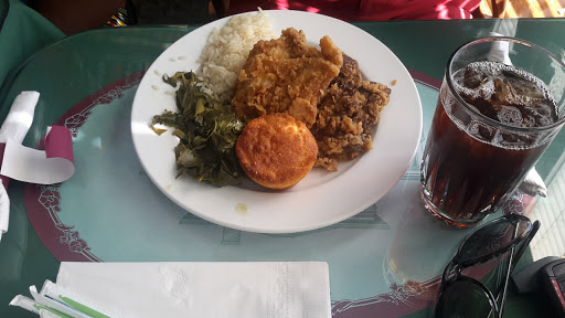 Southern Restaurant (US) «Blue Willow Inn Restaurant & Gift Shop», reviews and photos, 294 N Cherokee Rd, Social Circle, GA 30025, USA