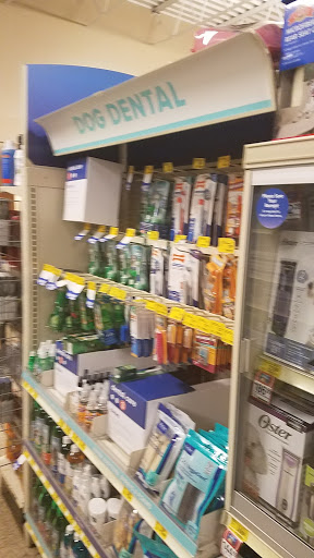 Pet Supply Store «PetSmart», reviews and photos, 1521 Golden Gate Plaza, Mayfield Heights, OH 44124, USA