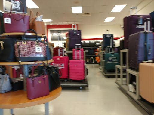 Department Store «T.J. Maxx», reviews and photos, 2700 Wilma Rudolph Blvd, Clarksville, TN 37043, USA