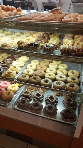 Donut Shop «Donut Star Sandwiches and Bagels», reviews and photos, 5365 Alton Pkwy, Irvine, CA 92604, USA