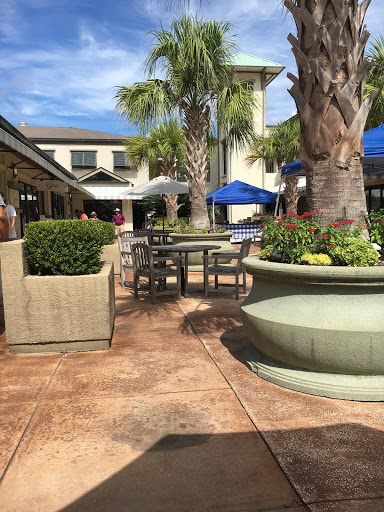 Shopping Mall «The Shops at Sea Pines Center», reviews and photos, 71 Lighthouse Rd #300, Hilton Head Island, SC 29928, USA