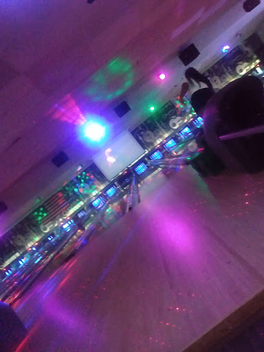 Bowling Alley «Paradise Lanes», reviews and photos, 469 E Blackstock Rd, Spartanburg, SC 29301, USA