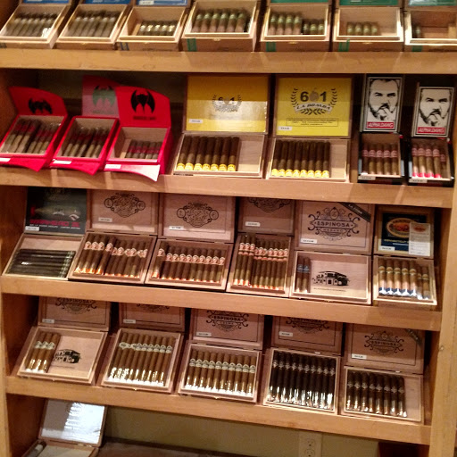 Cigar Shop «Mams Cigar Shop», reviews and photos, 107 E Wright Blvd, Universal City, TX 78148, USA