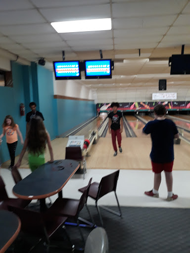 Bowling Alley «Coshocton Bowling Center», reviews and photos, 775 S 2nd St, Coshocton, OH 43812, USA