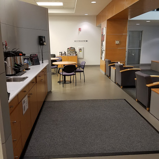 Car Dealer «Advantage Nissan», reviews and photos, 5101 Auto Center Blvd, Bremerton, WA 98312, USA