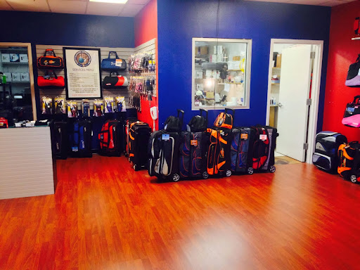 Bowling Supply Shop «BowlersMart Orlando Pro Shop at Boardwalk Bowl», reviews and photos, 10749 E Colonial Dr, Orlando, FL 32817, USA