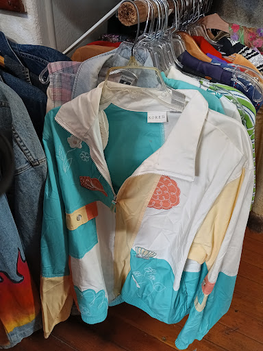 Clothing Store «La Bomba Vintage Clothing», reviews and photos, 195 W 2nd St, Pomona, CA 91766, USA