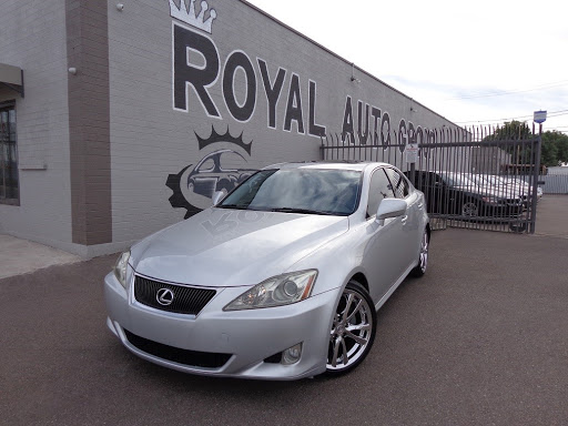 Used Car Dealer «Royal Auto Group (Sales & Service)», reviews and photos, 1617 E Jefferson St, Phoenix, AZ 85034, USA