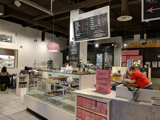 Cafe «Cupcake Royale», reviews and photos, 108 Pine St, Seattle, WA 98101, USA